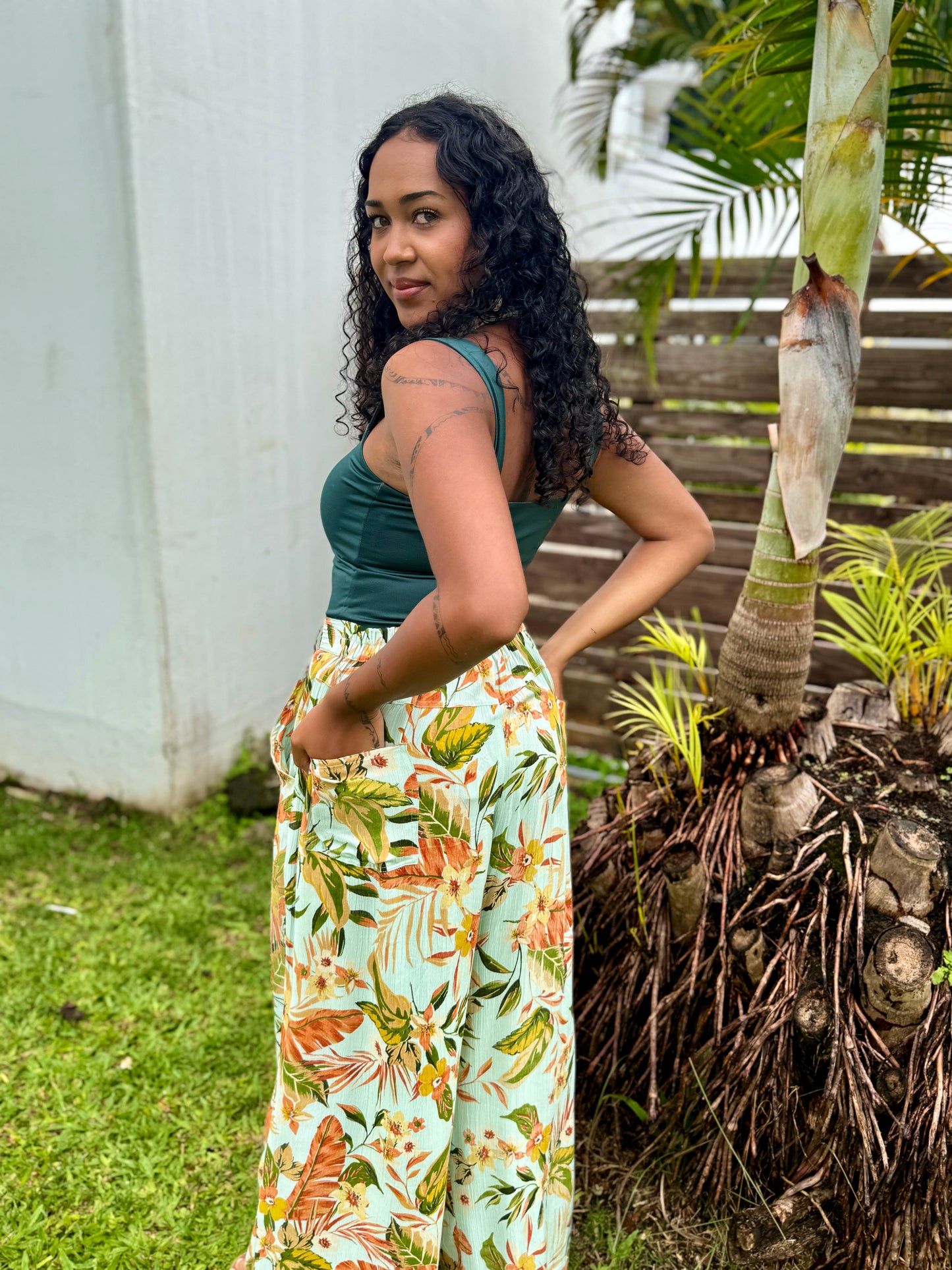 TROPICAL PANTS