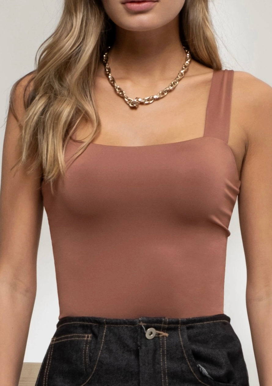 CAPRI CAMI TOP